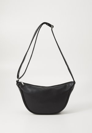 PCAMANDA BUMBAG - Torba preko tijela - black
