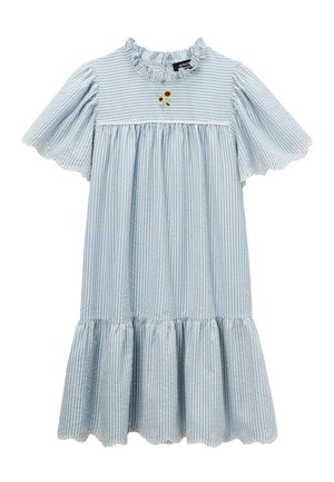Robe rayée bleu clair et blanc avec col à volants, manches courtes évasées, tournesols brodés sur la poitrine et ourlet festonné.