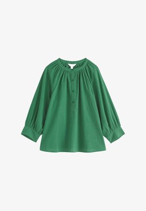 Blusa di cotone verde con scollatura tonda, tre bottoni e dettagli arricciati. Caratterizzata da maniche lunghe e ampie con polsini elasticizzati.
