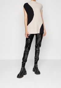 Marc Cain Svetr - stone