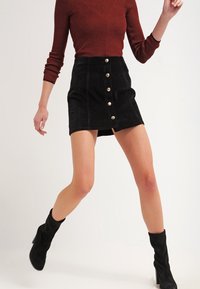 Topshop Áčková sukně - black
