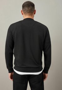 Next UTILITY CREW REGULAR FIT - Melegítőfelső - black
