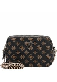 Borsa a tracolla nera in ecopelle con tracolla a catena dorata, caratterizzata da un motivo a logo ripetuto e una placca triangolare del brand sul frontale.