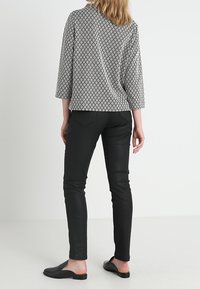 OPUS Maglione - black