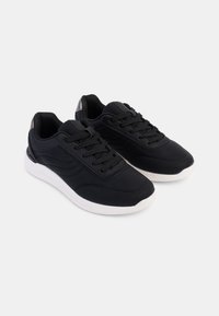 Bata Sportcipő - nero