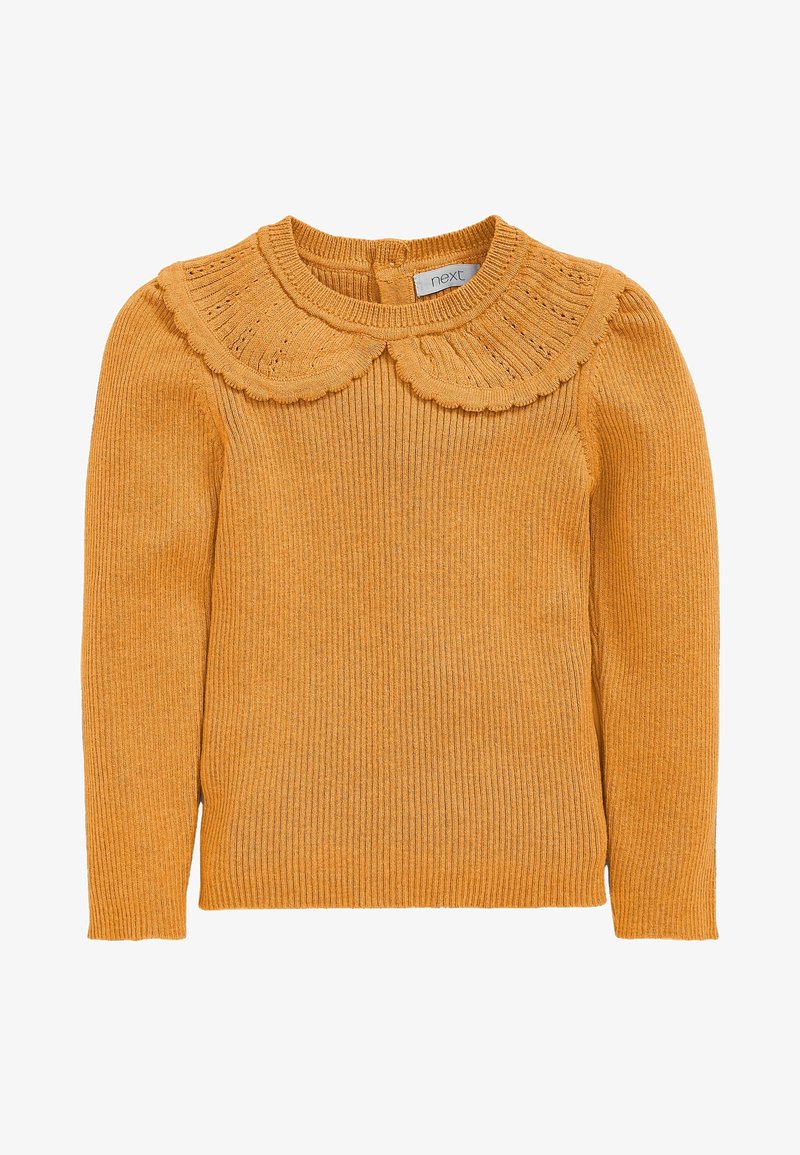 Pull enfant manches longues en maille côtelée jaune moutarde avec un large col en tricot festonné et une fermeture par boutons au dos.