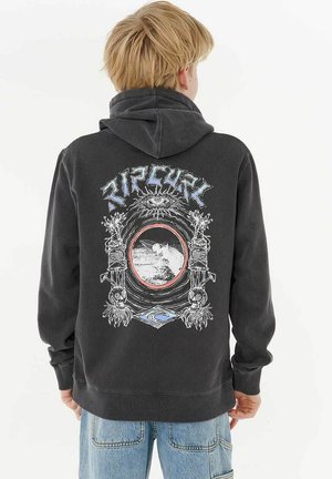 Zwarte hoodie met een grote grafische afbeelding op de achterkant, voorzien van een cirkelontwerp, een oogmotief en schedelaccenten, gemaakt van zachte katoenen stof.