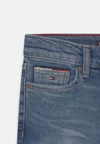 Tommy Hilfiger SPENCER SLIM TAPERED - Vaqueros slim fit - vintage denim