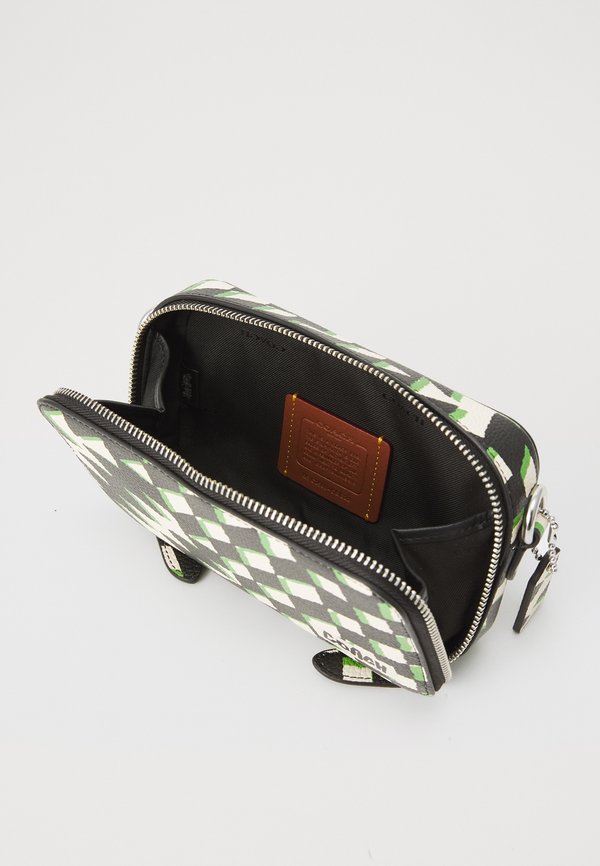 CHARTER SLIM CROSSBODY GEO CHECK - Cross body bag2