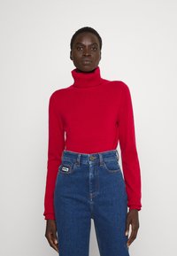 FTC Cashmere Camisola - bordeaux