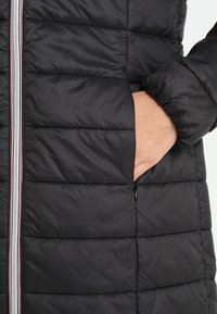 edc by Esprit Wintermantel - black