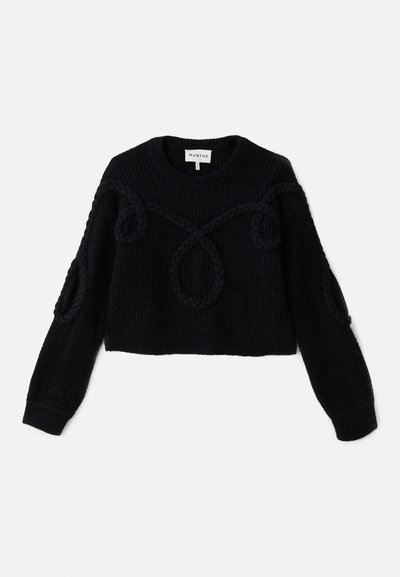 Schwarzer gestrickter Pullover mit einem verkürzten Design, strukturiertem Stoff und geflochtenen Akzenten an der Vorderseite und den Ärmeln.