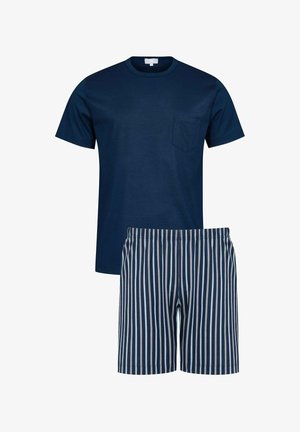 T-paita, jossa on rintatasku, laivasto sininen puuvillasta, yhdistettynä raidallisiin laivasto sinisiin ja valkoisiin shortseihin. T-paita on lyhythihainen ja shortseissa on elastinen vyötärö.