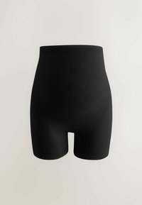 Sorte højtaljede formende shorts lavet af glat stof; har et sømløst design og en bred linning for komfort og støtte.