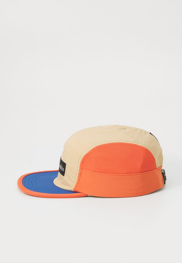 ESCAPE THRIVE™ UNISEX - Cap3