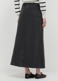 Calliope SVASATA - Gonna lunga - nero denim