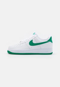 Nike Sportswear - AIR FORCE 1 '07 - Sneaker low - white/malachite Thumbnail-Bild 1