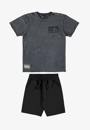 Quimby KOMPLET SET - Szorty