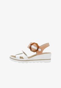 Scarpe con plateau Rieker | La nuova collezione su Scarpe con plateau Rieker | La nuova collezione su