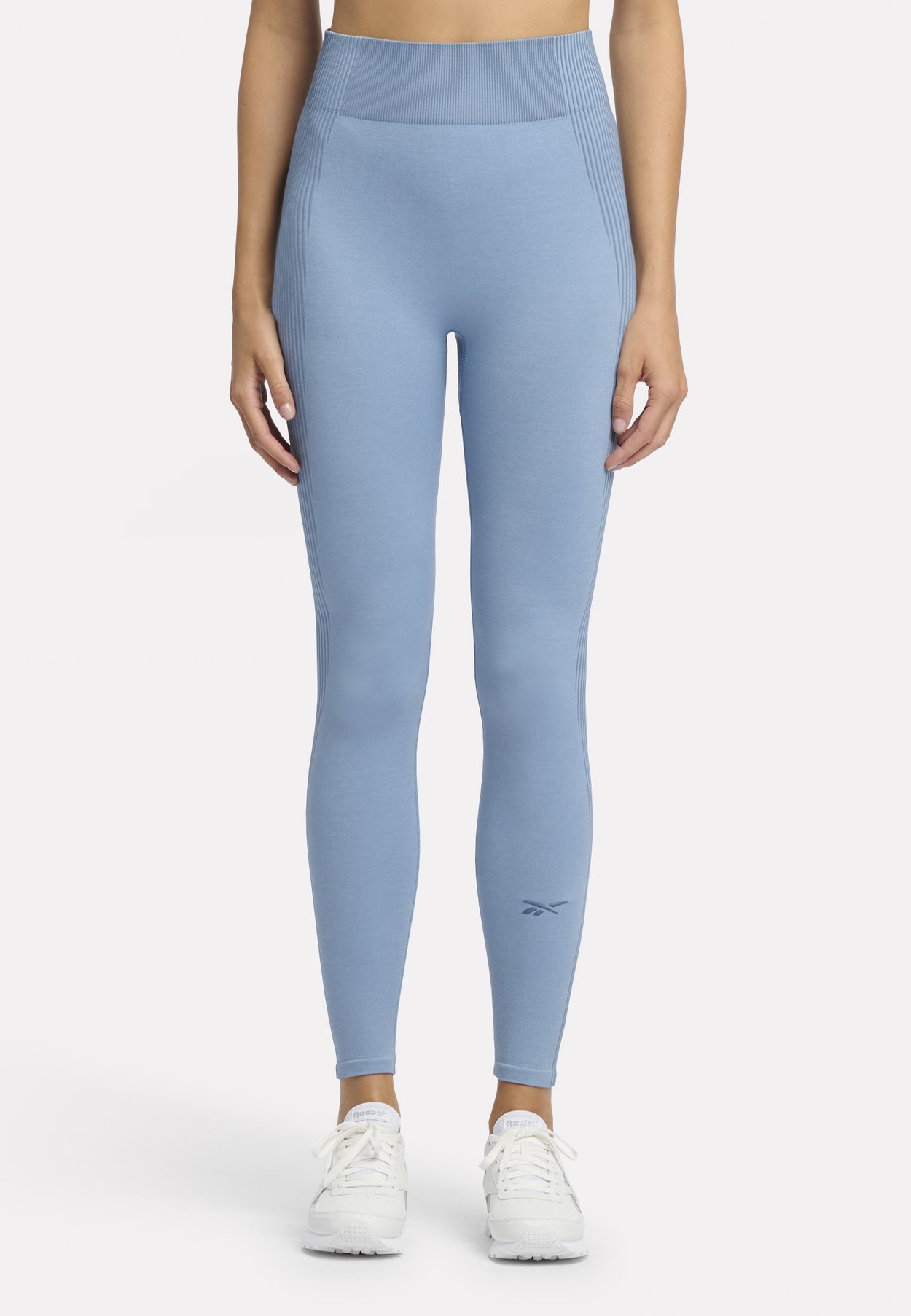 LAB SEAMLESS