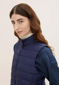 TOM TAILOR LIGHTWEIGHT MIT STEHKRAGEN  - Weste - atlantic ocean blue
