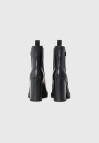 Tommy Jeans Aukštakulniai aulinukai - black