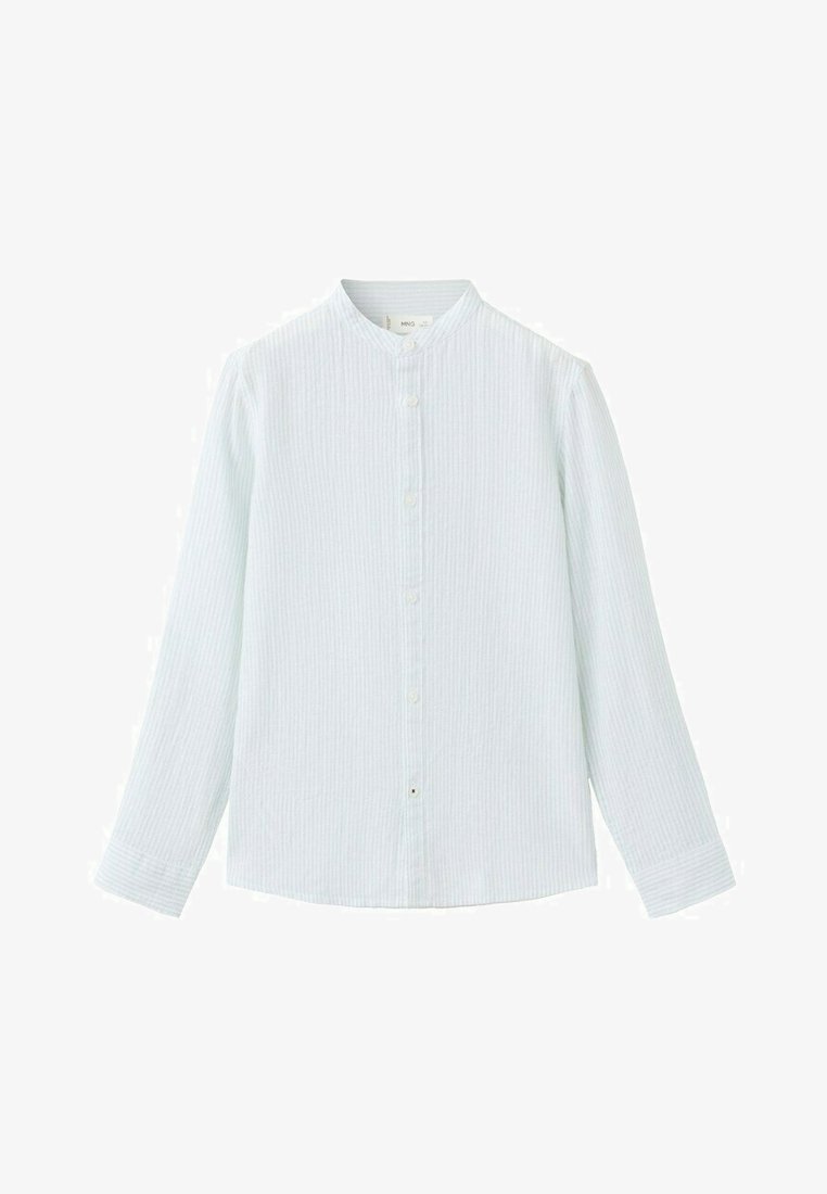 Wit overhemd met lange mouwen met verticale strepen, mandarijnkraag en knopen aan de voorkant, afgebeeld op een effen witte achtergrond.