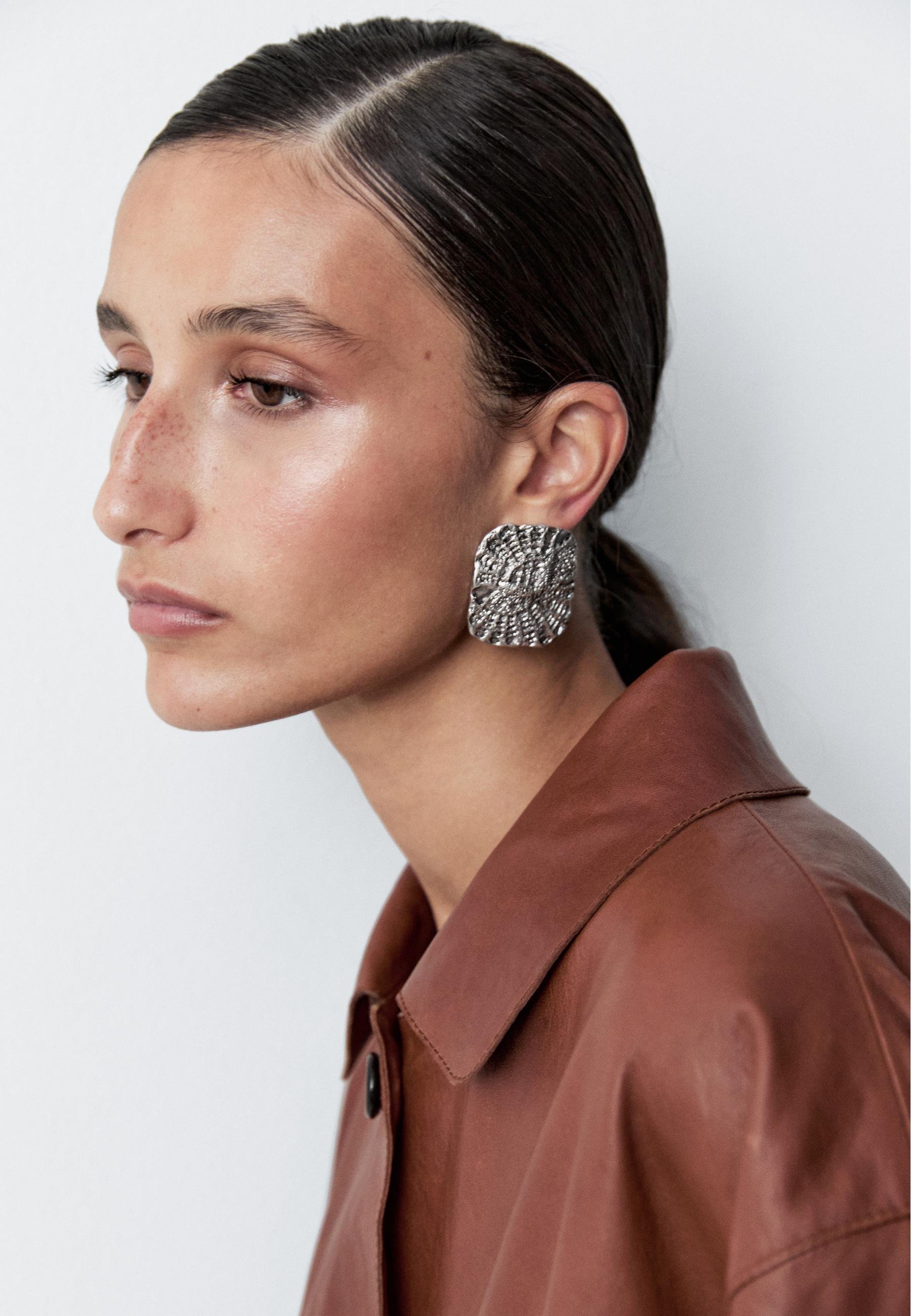 ★ Massimo Dutti★ fossil hoop earrings 04605580808 Massimo Dutti FOSSIL HOOP - Earrings - silver coloured