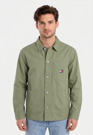 Tommy Jeans DM0DM20236 . - Camisa - vert