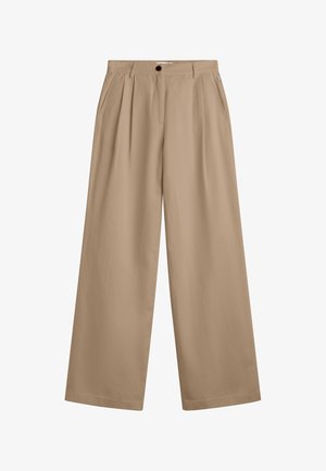 Beige vide bukser med frontplissert, sidelommer, beltehemper og knappelukking i livet.