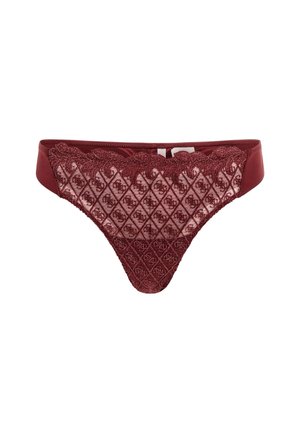 Bordeaux kant string met een gewatteerd ontwerp, met een gegolfde bovenrand en gladde stoffen zijden. Fijne details verbeteren de textuur.