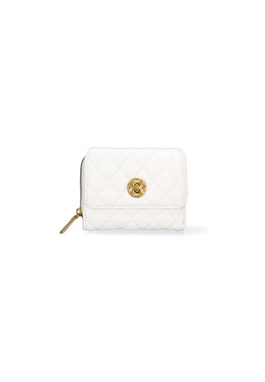 Portafoglio bianco trapuntato con hardware dorato, dotato di un logo circolare e chiusura con zip. Design compatto con una texture liscia.