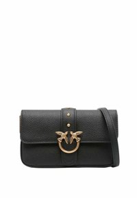 Borsa a tracolla in pelle nera con una forma strutturata, caratterizzata da un accento di un uccello dorato, chiusura a scatto e dettagli con borchie.