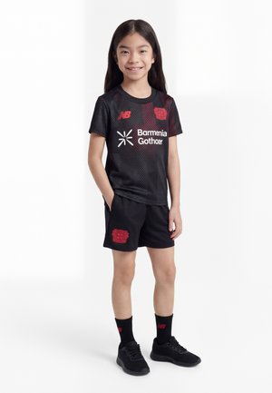 New Balance BAYER HOME BABY KIT UNISEX - Futbola krekls - hme
