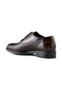 Shoe The Bear Elegantní šněrovací boty - brown