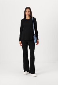 ONLY MATERNITY OLMHALLE - Top s dlhým rukávom - black
