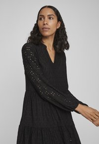 VILA VIKAWA - Nappali ruha - black
