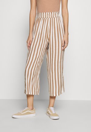 ONLASTRID CULOTTE PANTS - Broek - cloud dancer/beige stripes