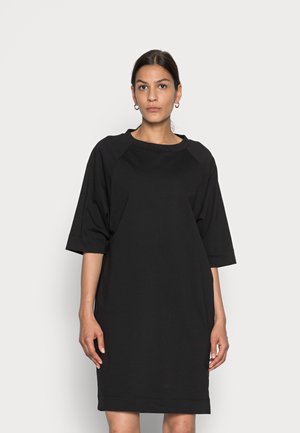 DRESS BOAT NECK RAGLAN POCKETS AT SIDESEAM - Žerzejové šaty - black