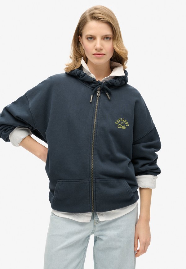 ATHLETIC ESSENTIAL HOODIE - Sweatjacke
