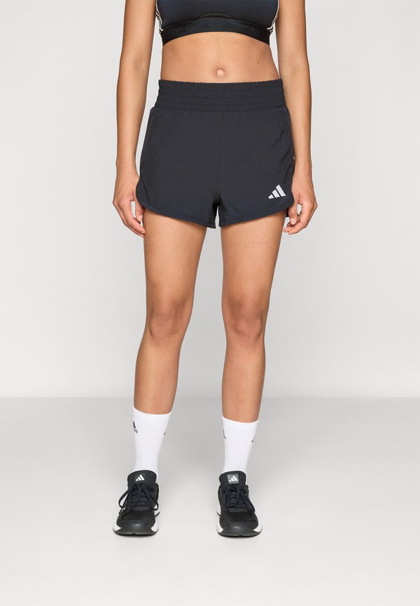 RACER PACER - Sports shorts