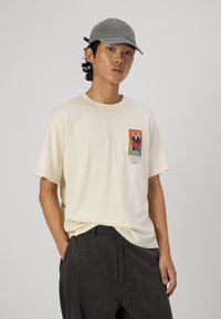 Jack & Jones JORORACLE TEE CREW NECK - T-shirts print - buttercream