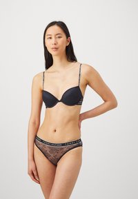 Tommy Hilfiger Klasični kroj - desert sky