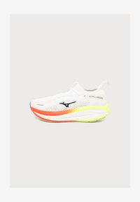 Επιλέχθηκε, white/black/orange