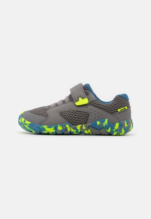 Superfit TRACE - Baskets basses - light gray/yellow