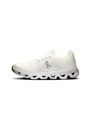CLOUDSWIFT 4 - Road running shoes - white white