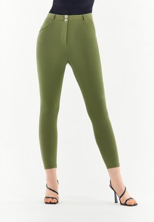 Freddy PUSH UP WR.UP® CURVY GAMBA SKINNY - Pantalones - verde