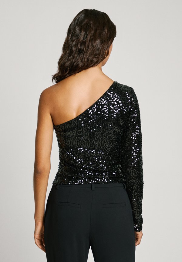 ADELE - Long sleeved top4