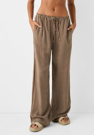 Trousers - dark brown