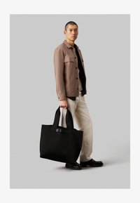 Ikke valgt, ck black